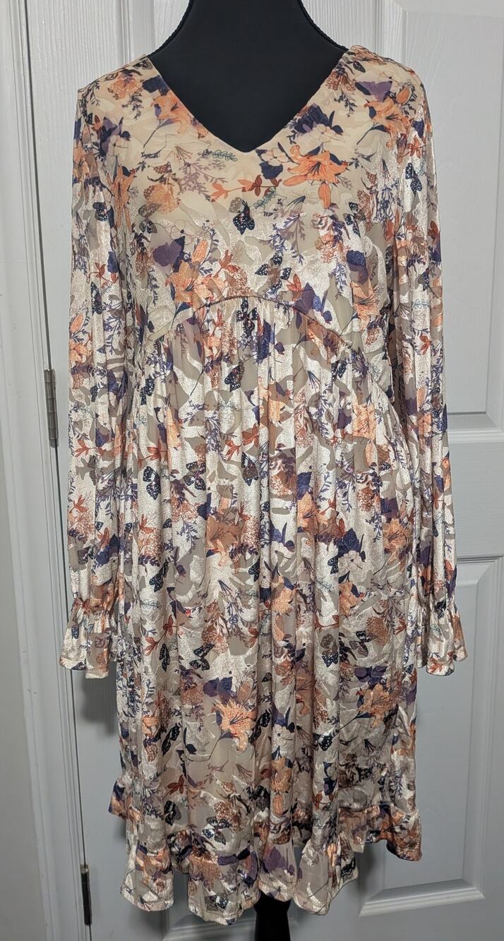 Hayden Los Angeles Long Sleeve Floral Velvet Tiered Babydoll Dress Size Small